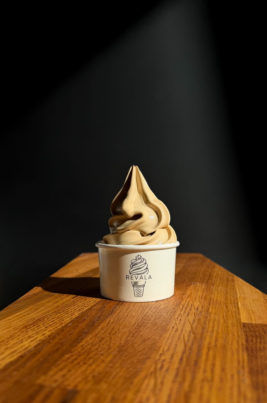 Revala rolling ice cream powder